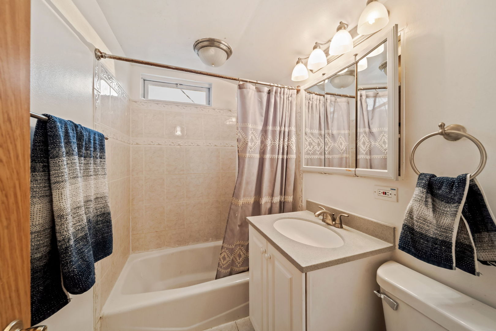 3N210 Wilson Street, Elmhurst, IL 60126