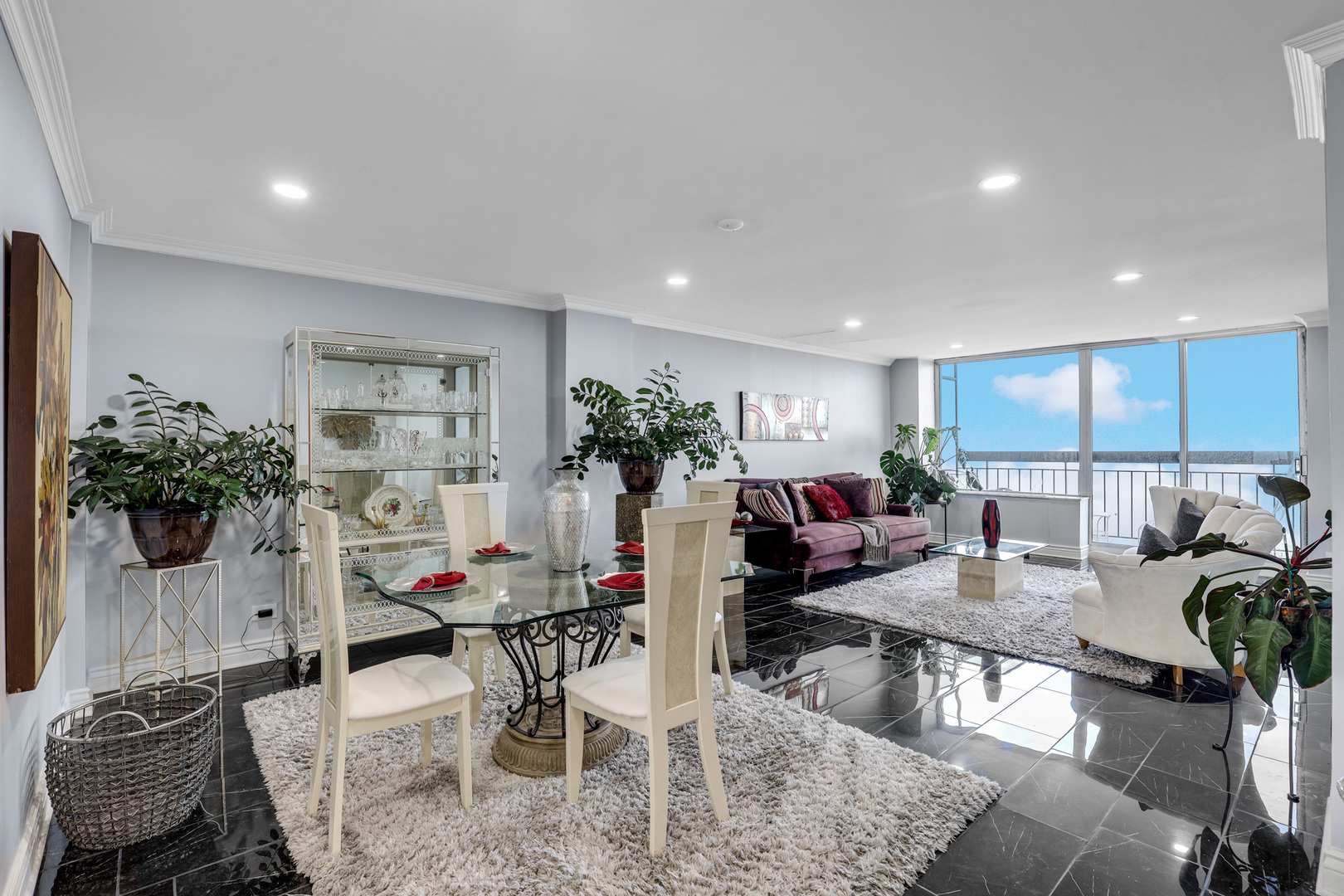 5201 S CORNELL Avenue #27D, Chicago, IL 60615