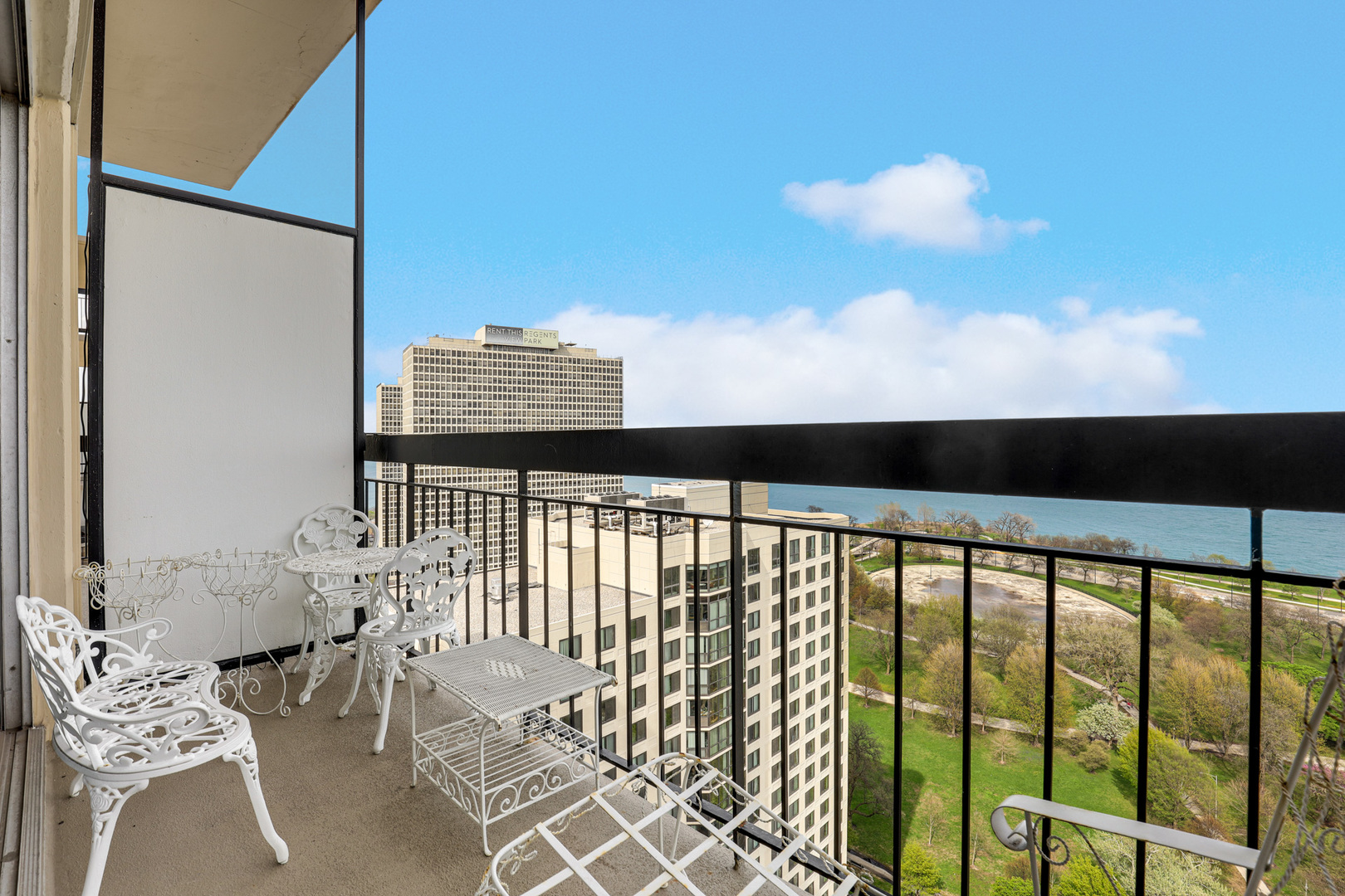 5201 S CORNELL Avenue #27D, Chicago, IL 60615