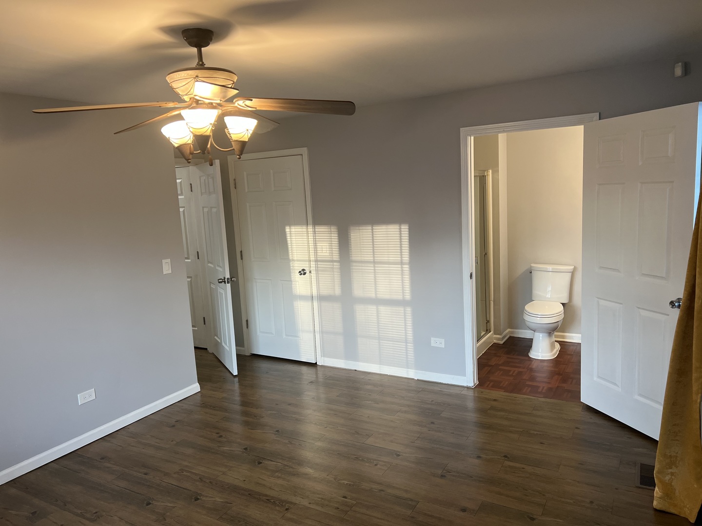 1147 N Red Oak Circle #1, Round Lake Beach, IL 60073