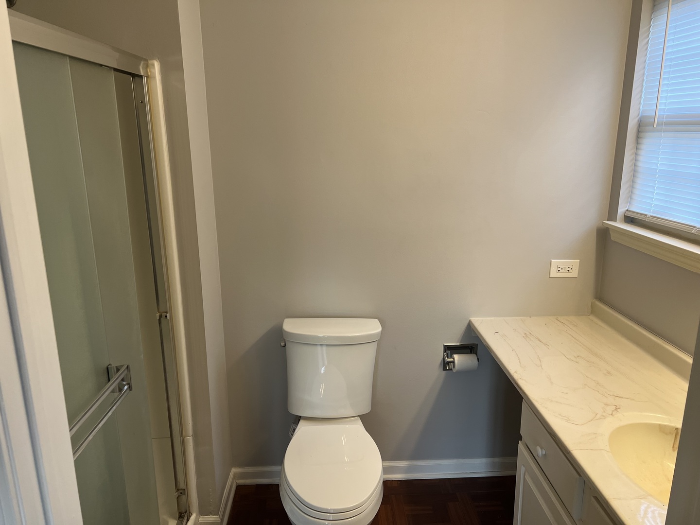 1147 N Red Oak Circle #1, Round Lake Beach, IL 60073