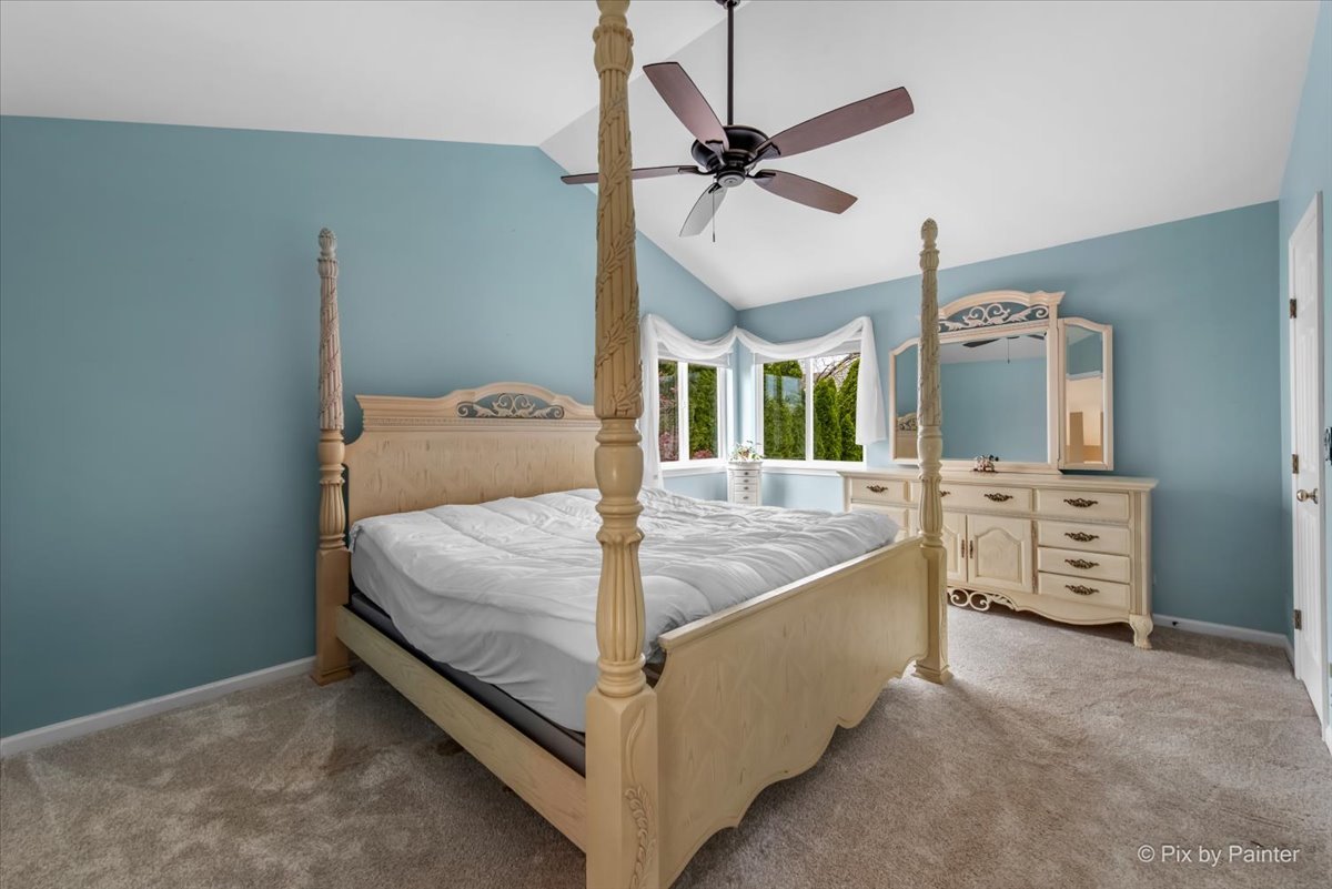 2024 Westridge Boulevard, Bartlett, IL 60103