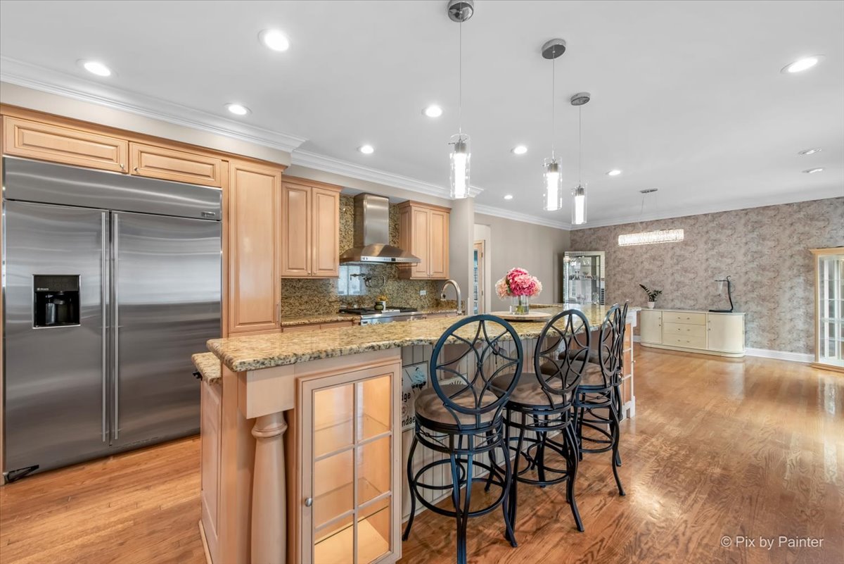 2024 Westridge Boulevard, Bartlett, IL 60103