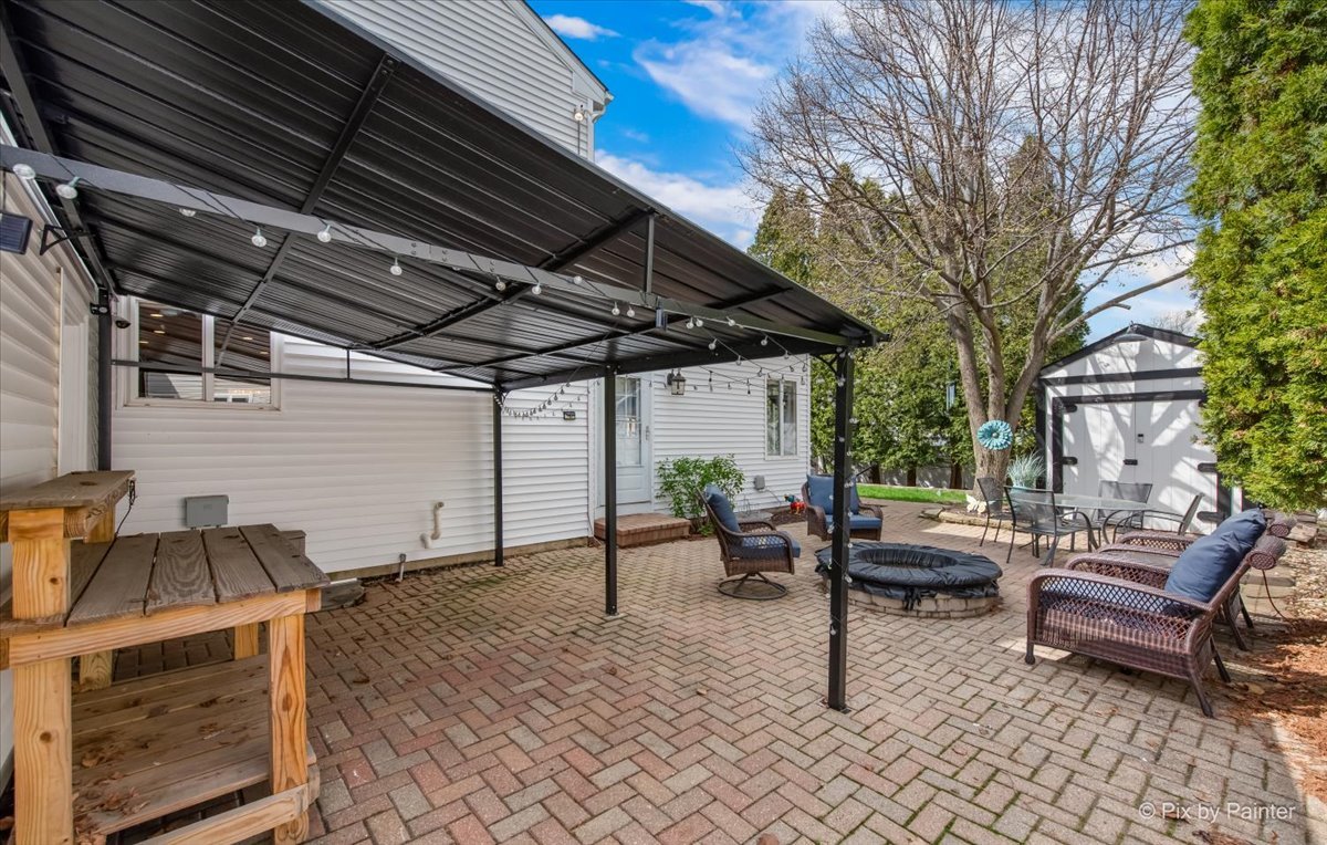 2024 Westridge Boulevard, Bartlett, IL 60103