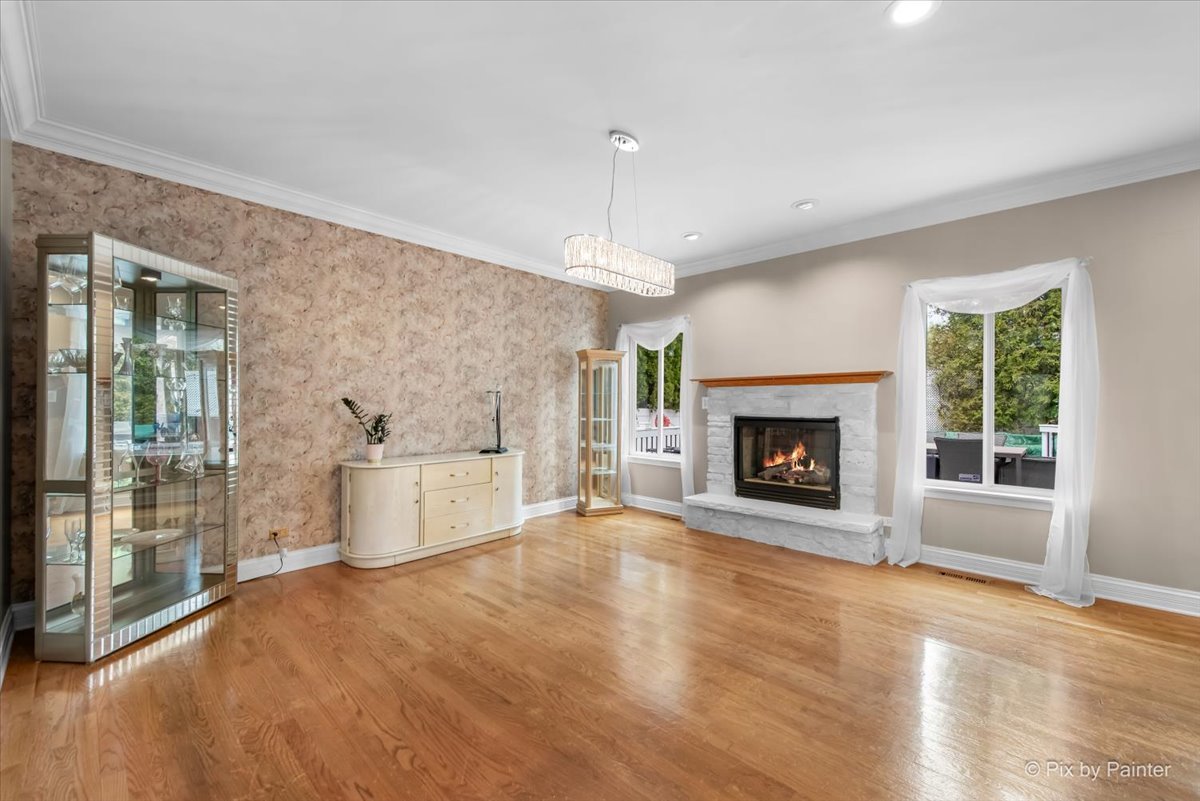 2024 Westridge Boulevard, Bartlett, IL 60103