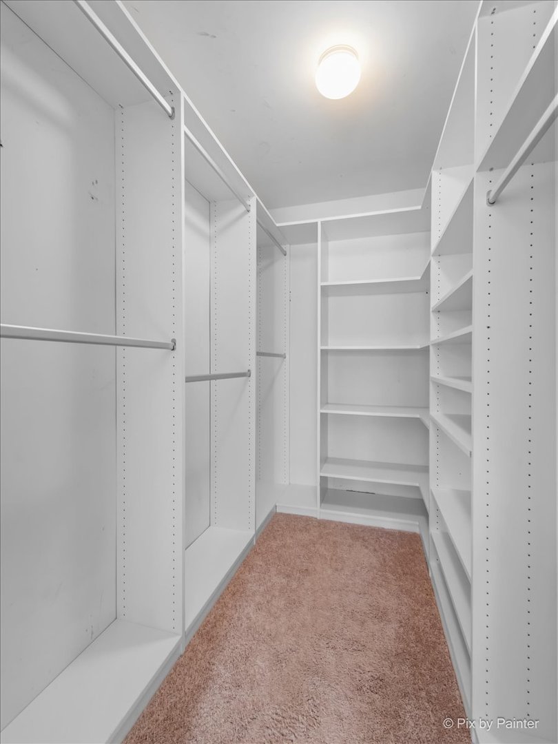 2024 Westridge Boulevard, Bartlett, IL 60103