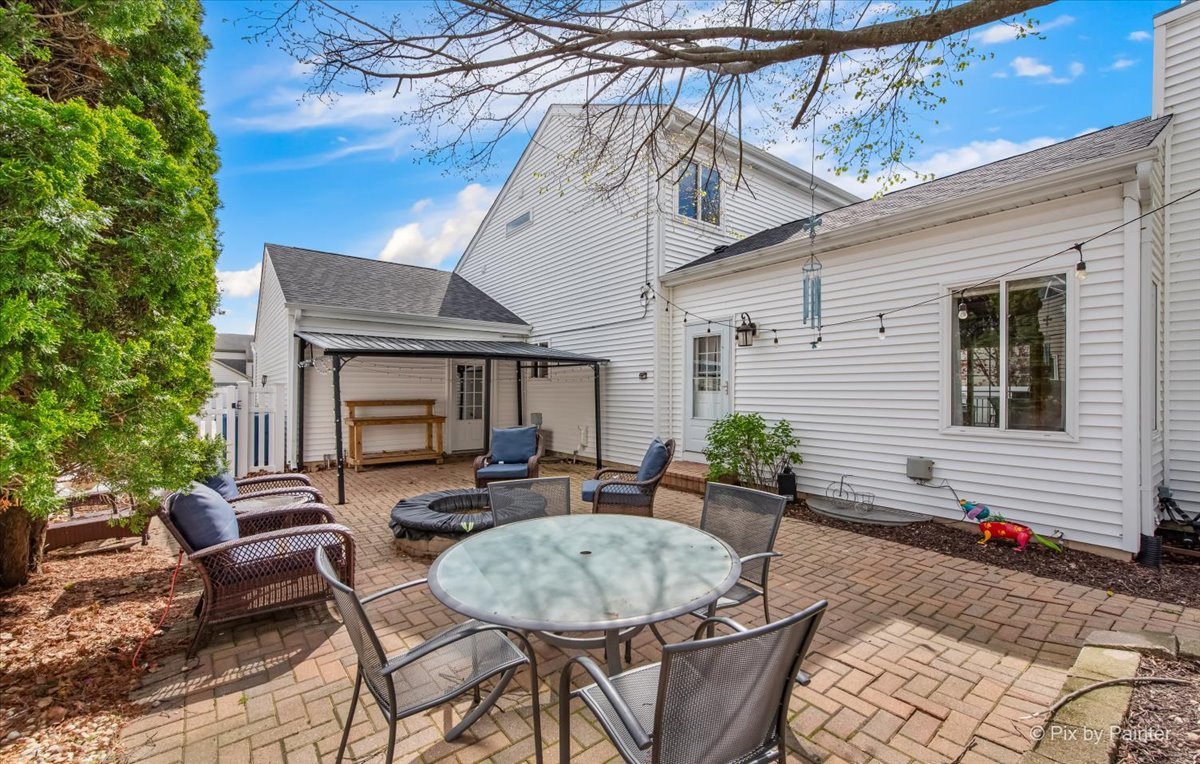 2024 Westridge Boulevard, Bartlett, IL 60103