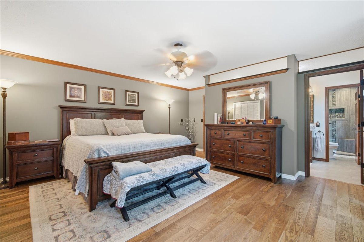 1512 Steeplechase Drive, Bloomington, IL 61701