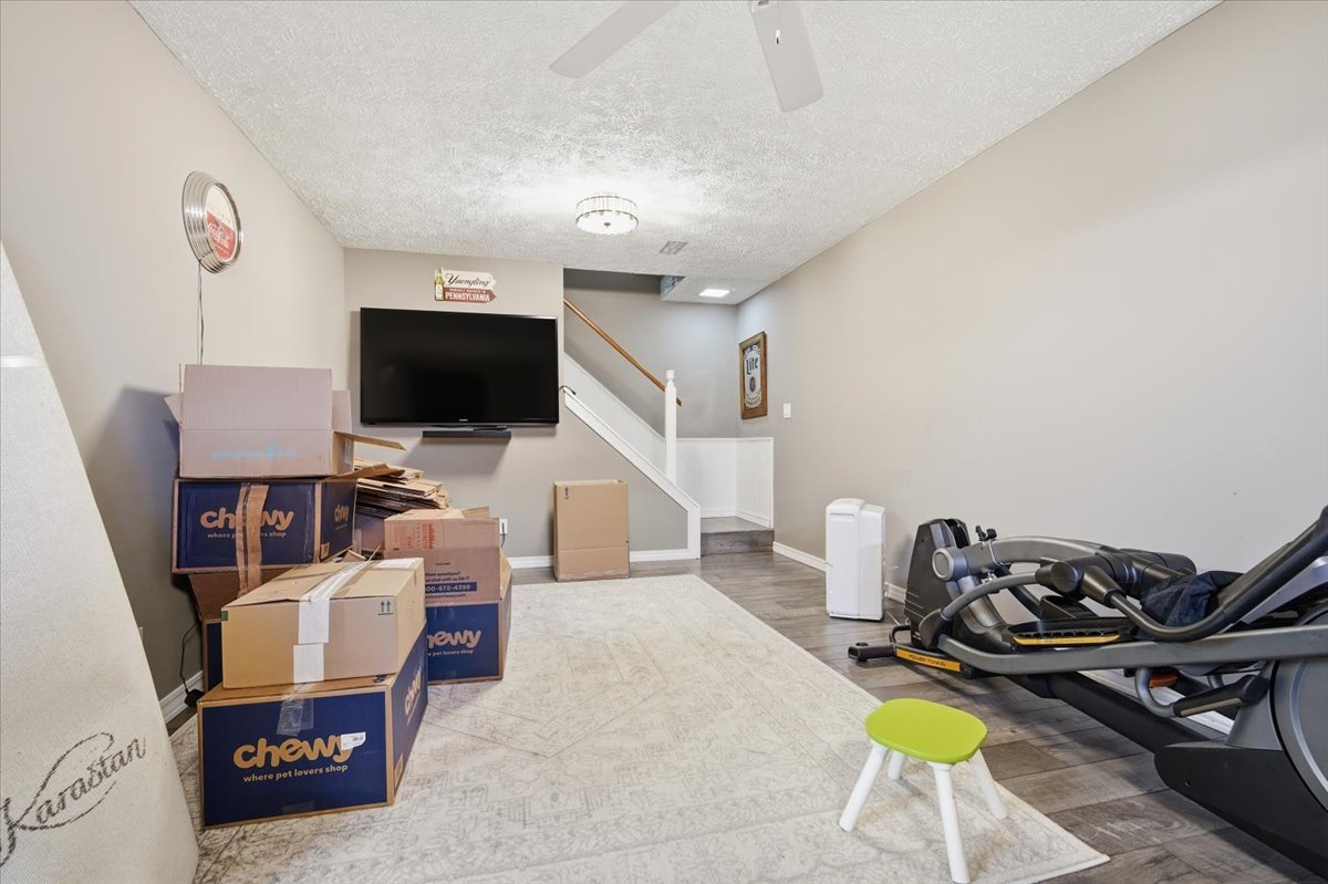 1512 Steeplechase Drive, Bloomington, IL 61701