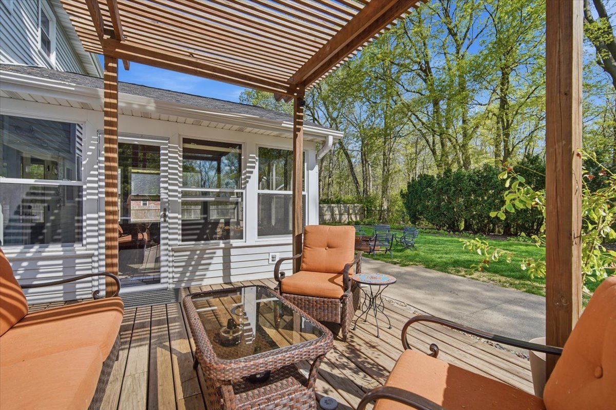 1512 Steeplechase Drive, Bloomington, IL 61701