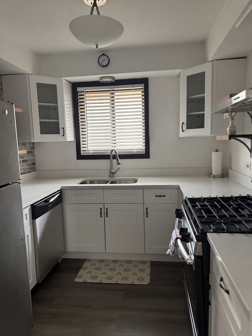 15744 S Lake Drive #3BR, Oak Forest, IL 60452