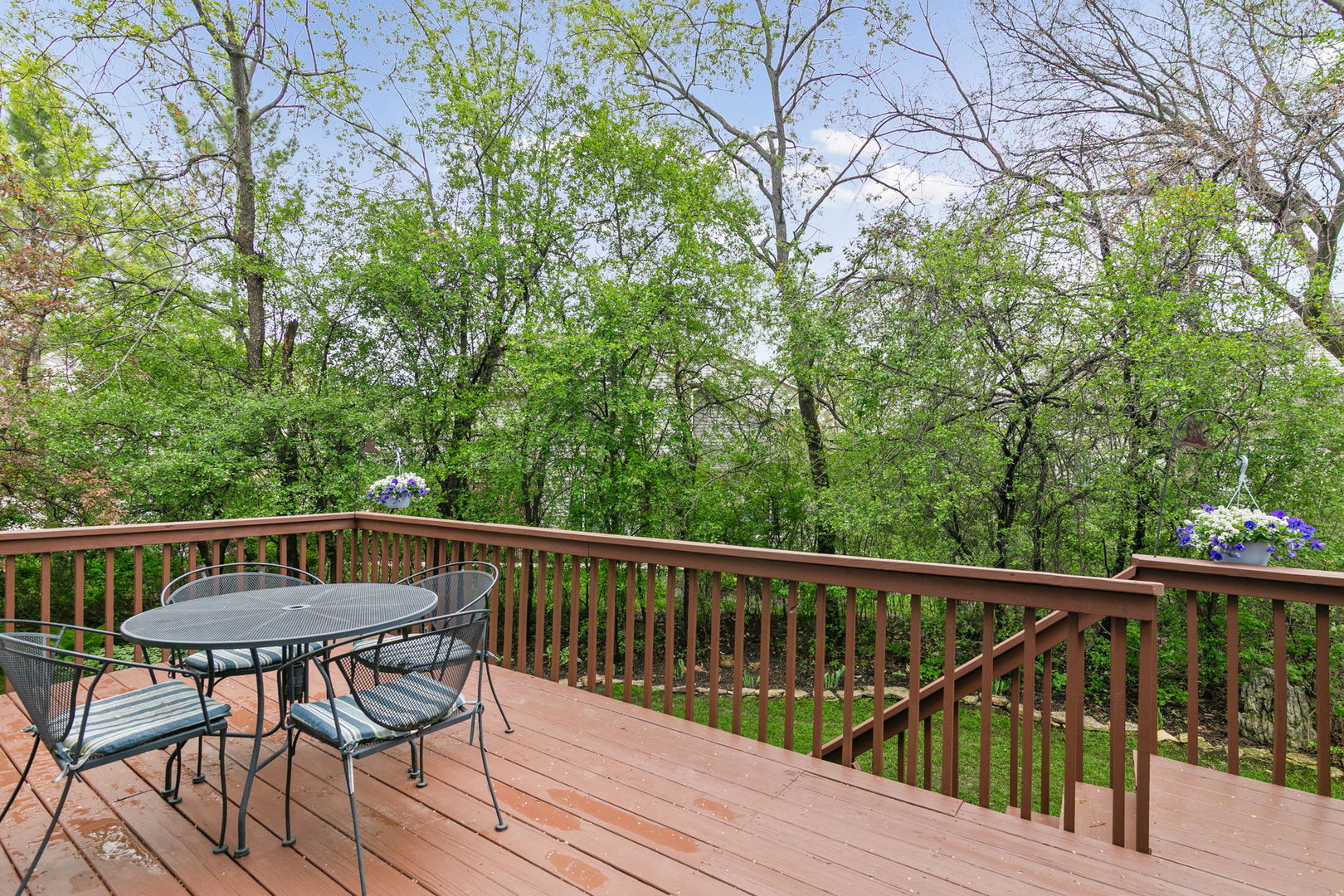 1354 Laurel Oaks Drive, Streamwood, IL 60107