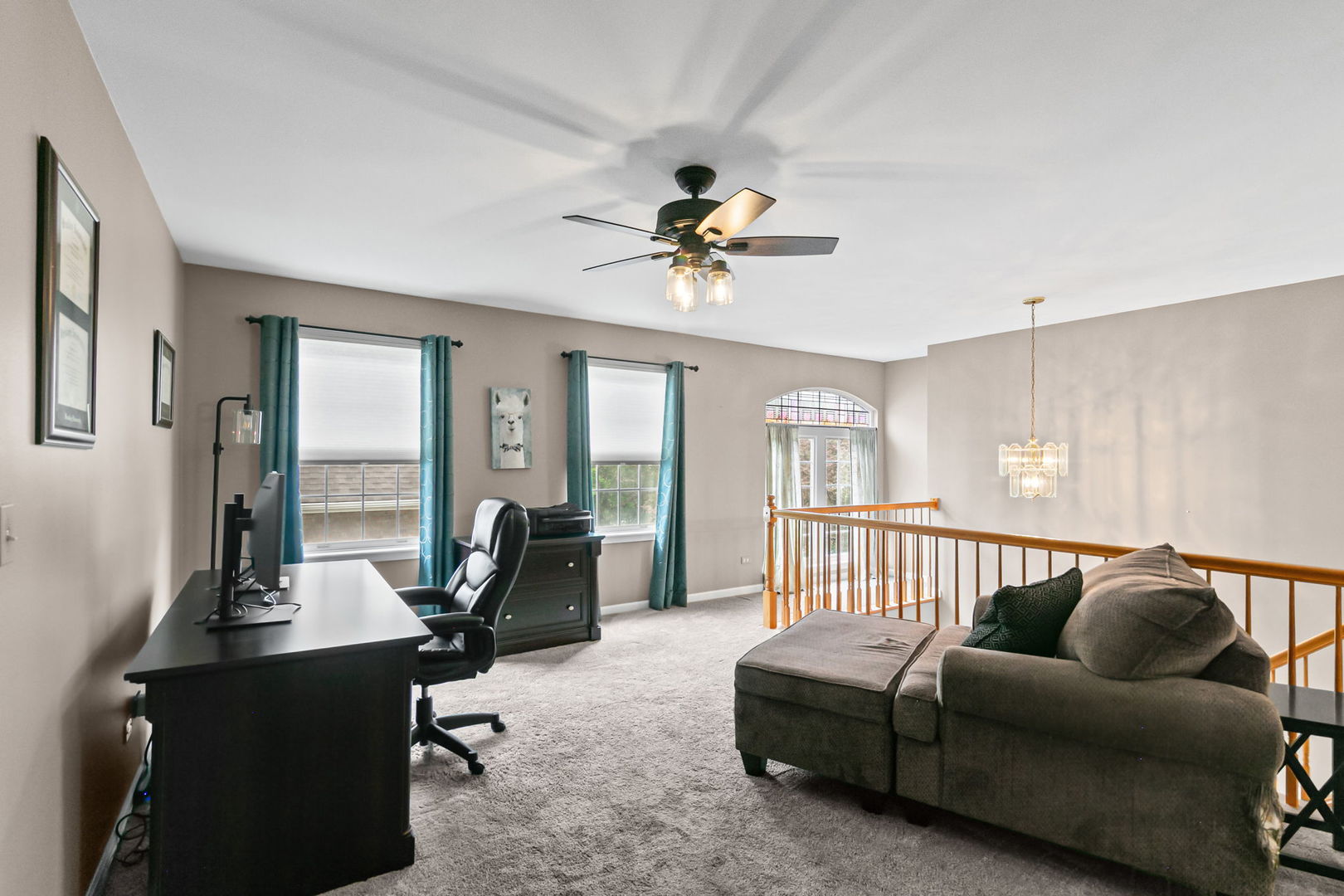 1354 Laurel Oaks Drive, Streamwood, IL 60107