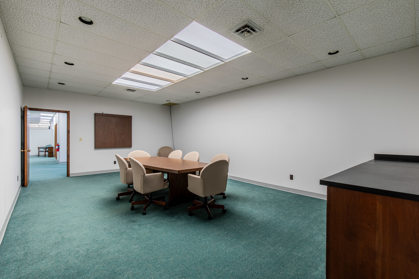 123 S Pleasant Street, Princeton, IL 61356