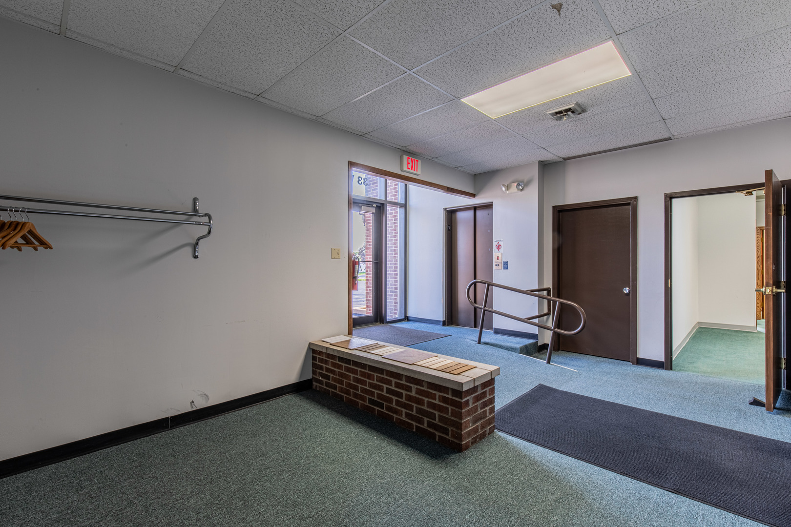 123 S Pleasant Street, Princeton, IL 61356