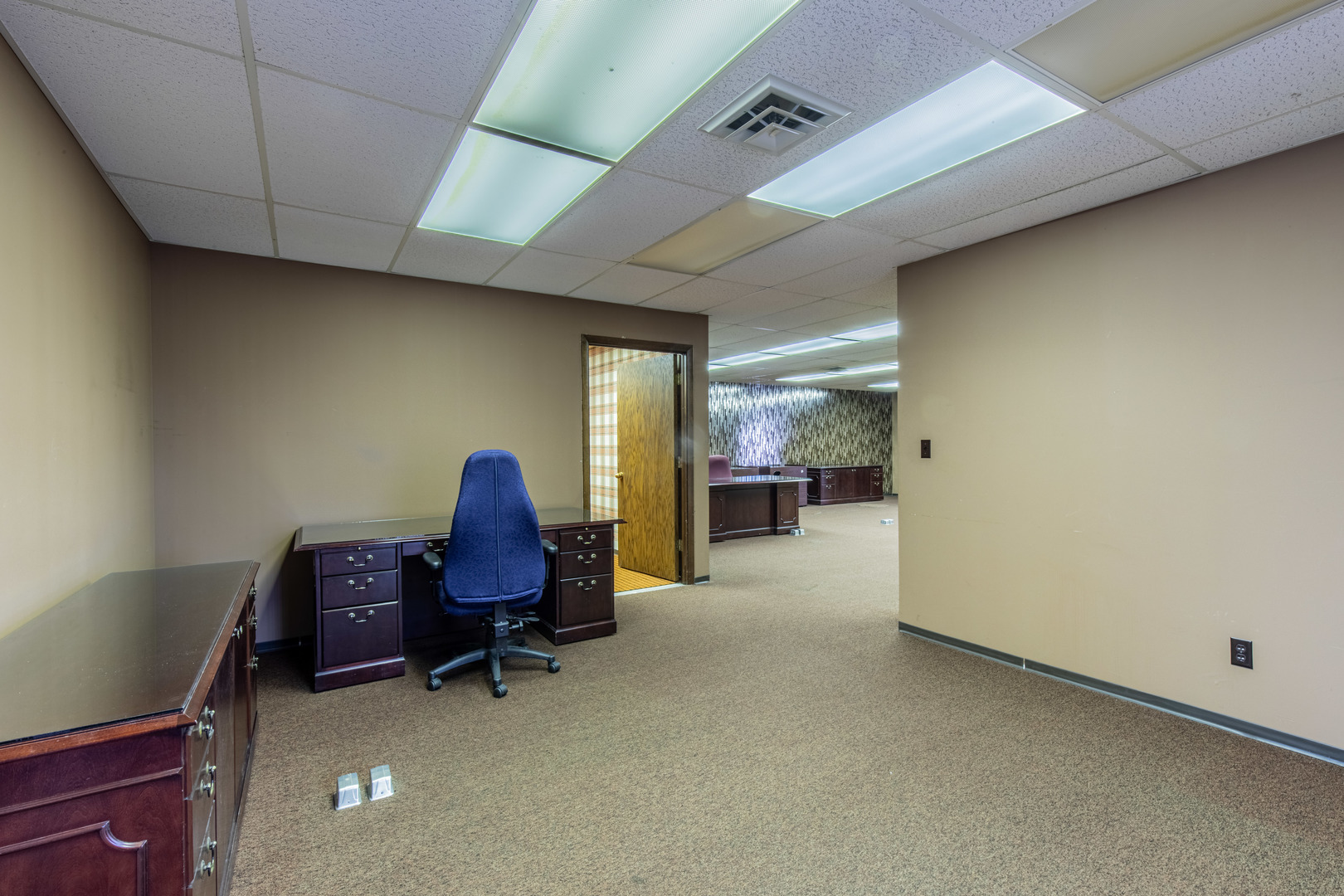 123 S Pleasant Street, Princeton, IL 61356