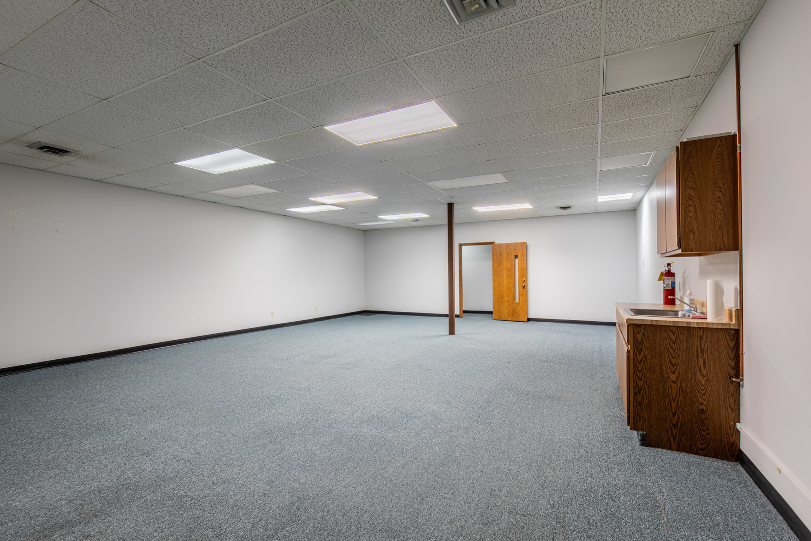 123 S Pleasant Street, Princeton, IL 61356