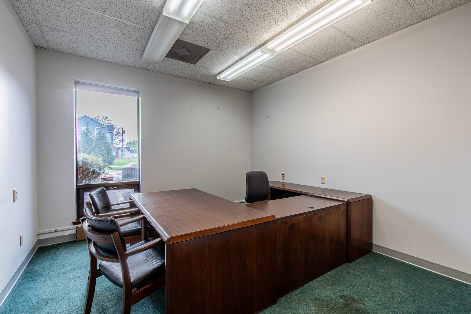 123 S Pleasant Street, Princeton, IL 61356