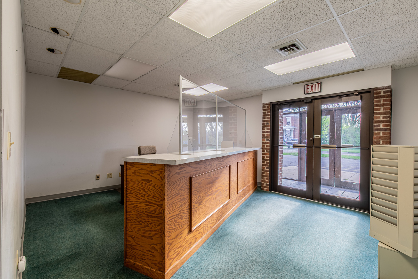 123 S Pleasant Street, Princeton, IL 61356