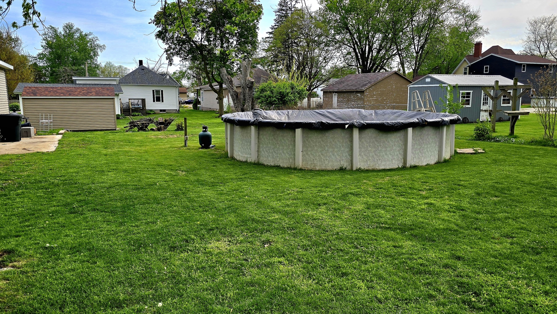 110 E Park Avenue, Deer Creek, IL 61733