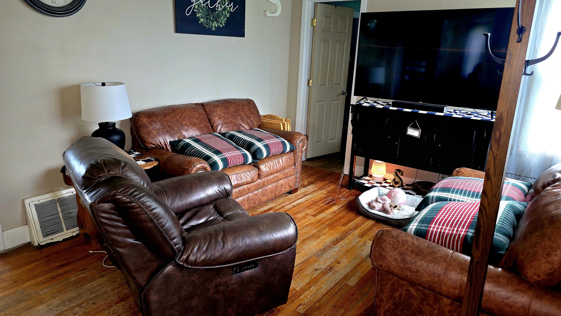 110 E Park Avenue, Deer Creek, IL 61733