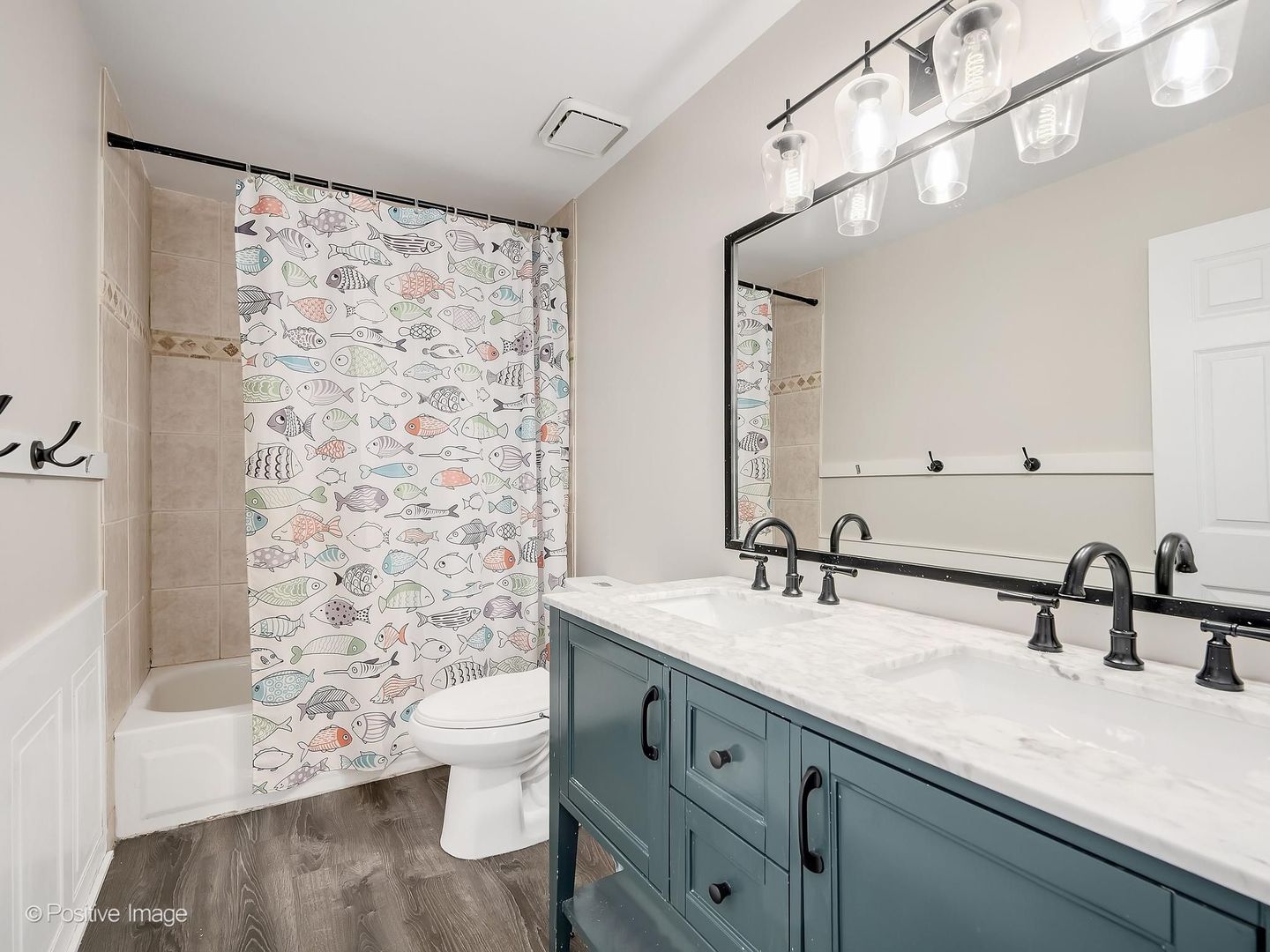 340 Whitehall Terrace, Bloomingdale, IL 60108