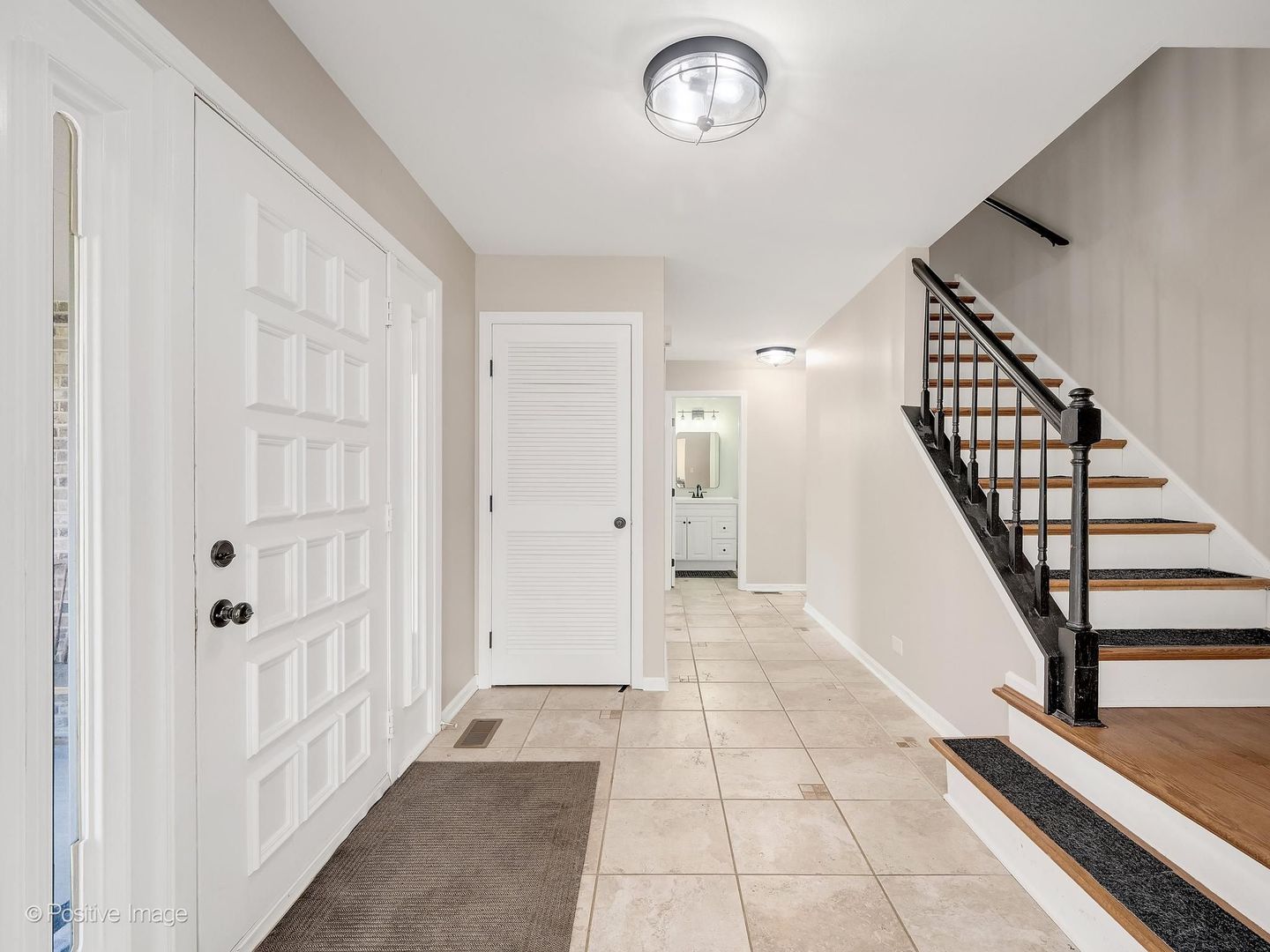 340 Whitehall Terrace, Bloomingdale, IL 60108