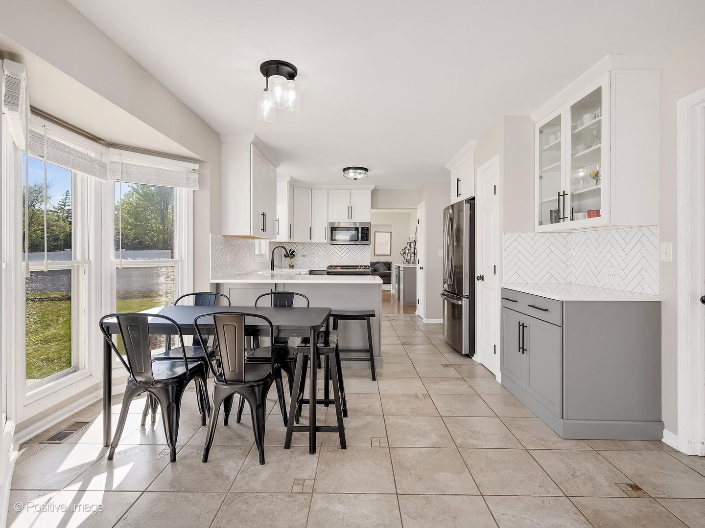 340 Whitehall Terrace, Bloomingdale, IL 60108