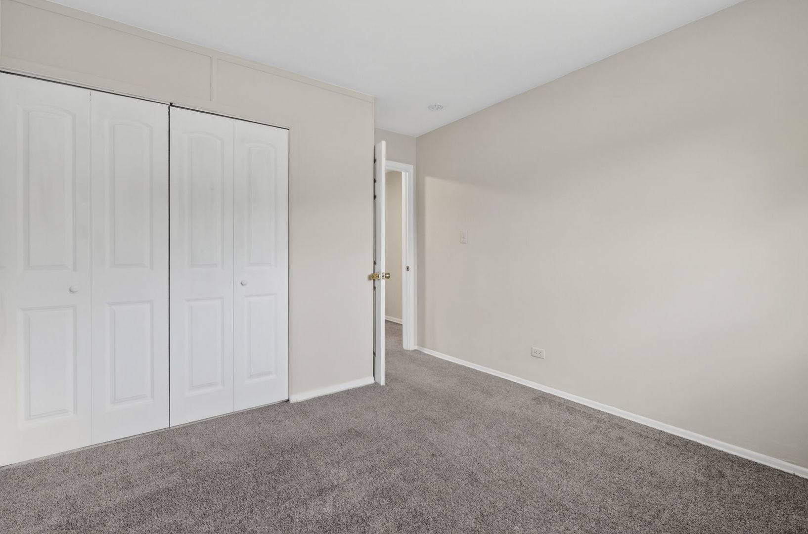 2302 Windsor Lane, Country Club Hills, IL 60478