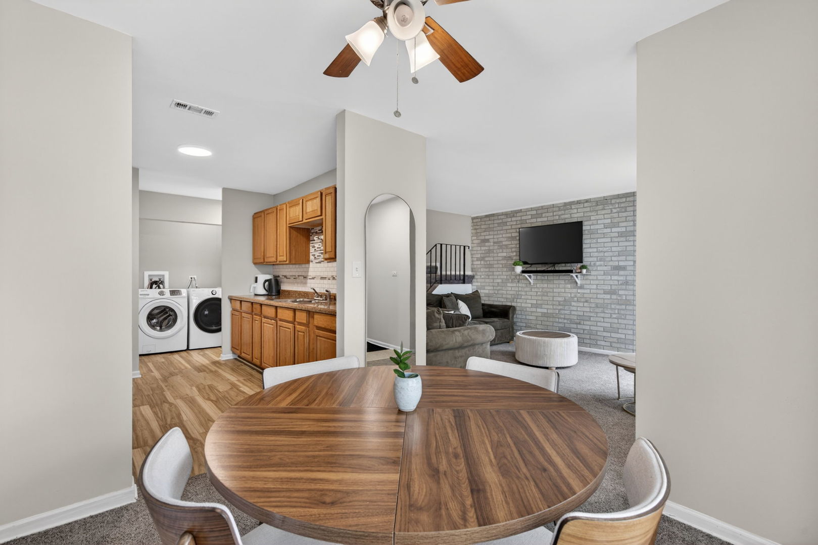 2302 Windsor Lane, Country Club Hills, IL 60478
