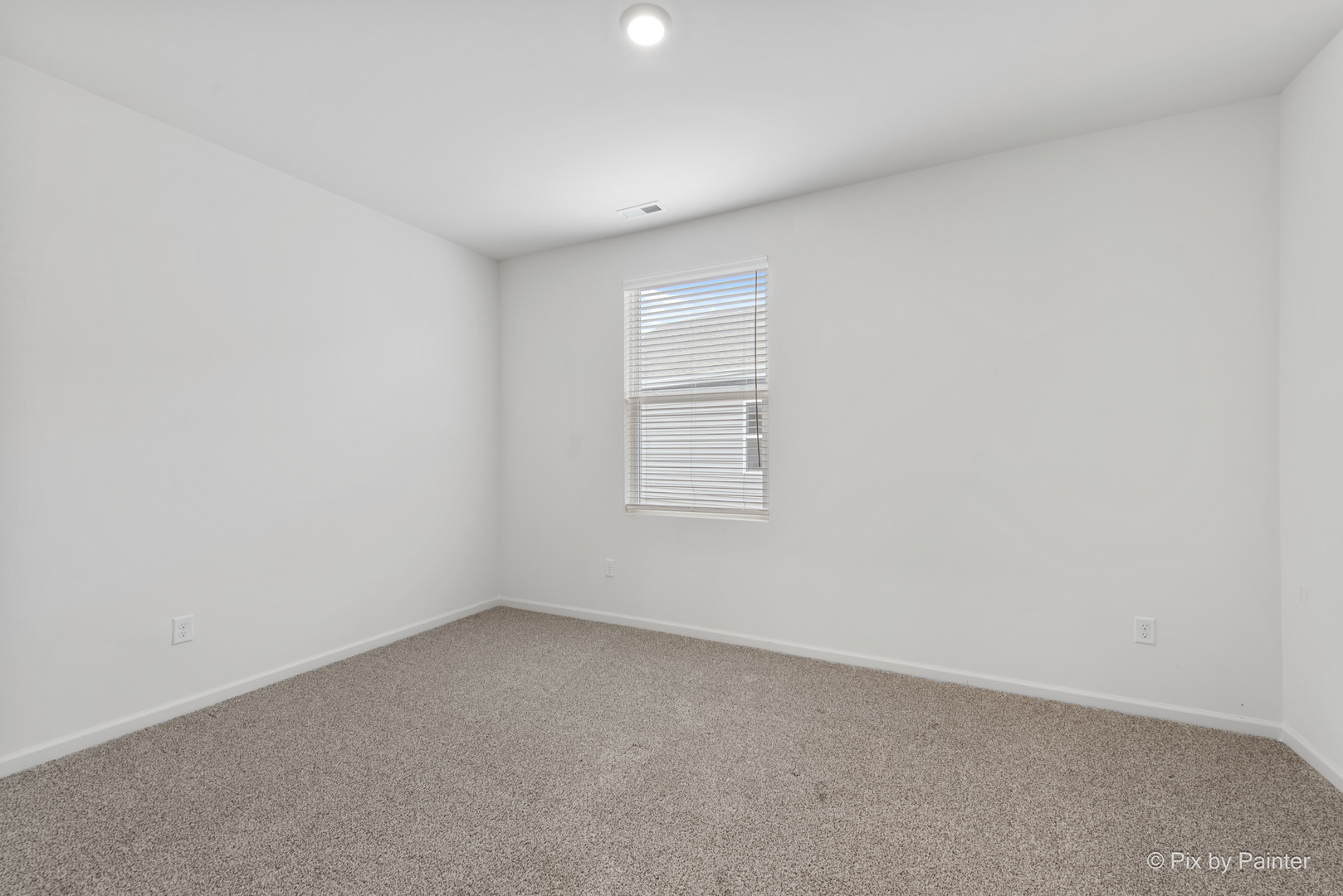 927 Plateau Drive, Pingree Grove, IL 60140