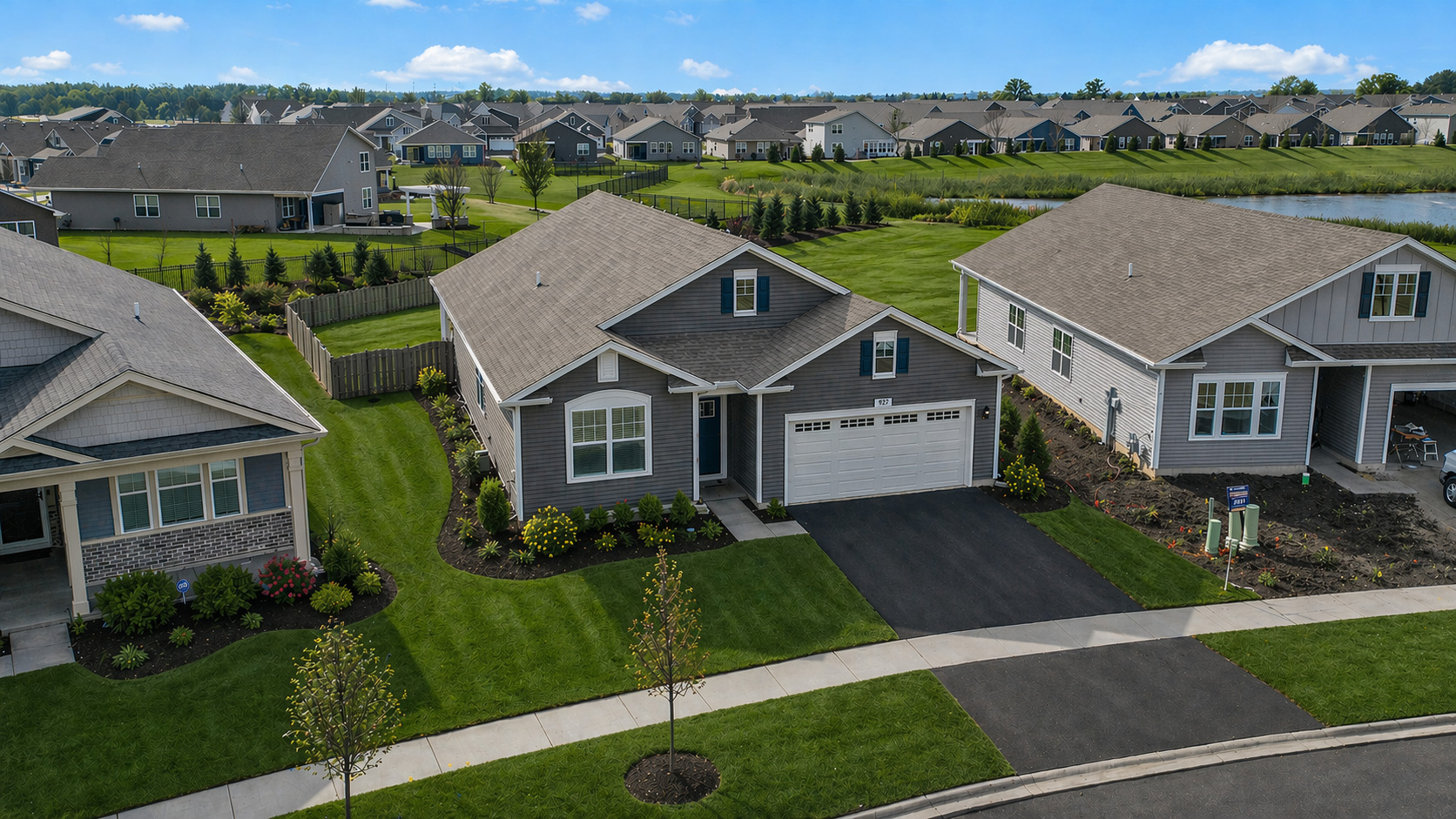 927 Plateau Drive, Pingree Grove, IL 60140