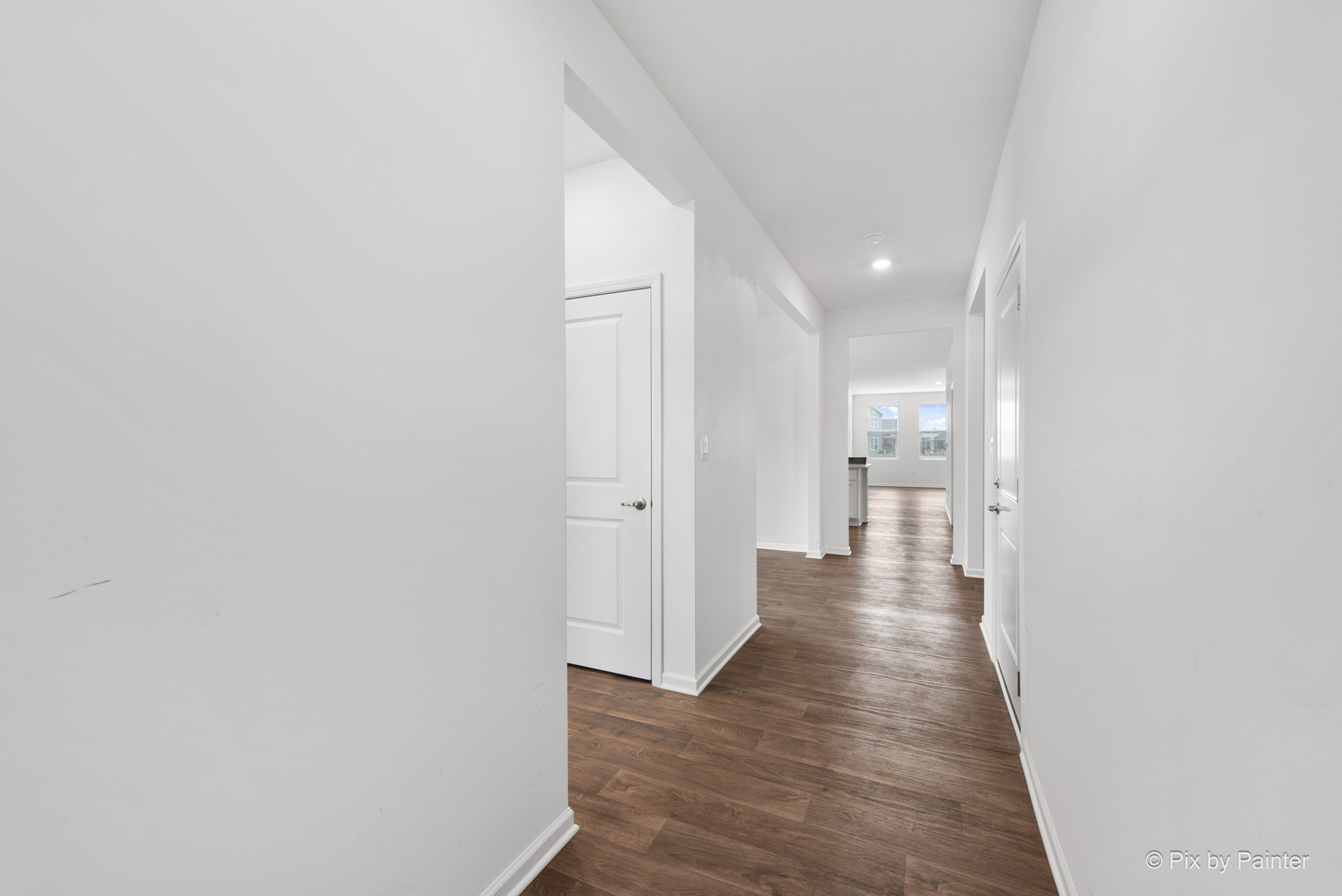 927 Plateau Drive, Pingree Grove, IL 60140