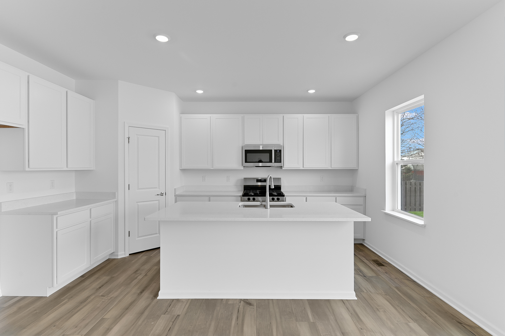 2711 Elden Drive, Yorkville, IL 60560