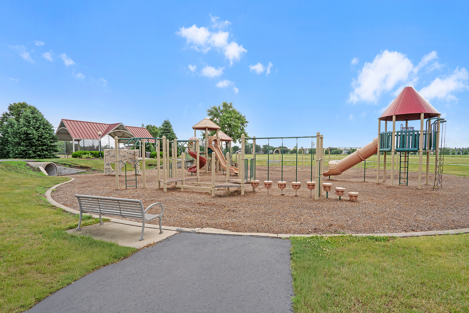 2711 Elden Drive, Yorkville, IL 60560