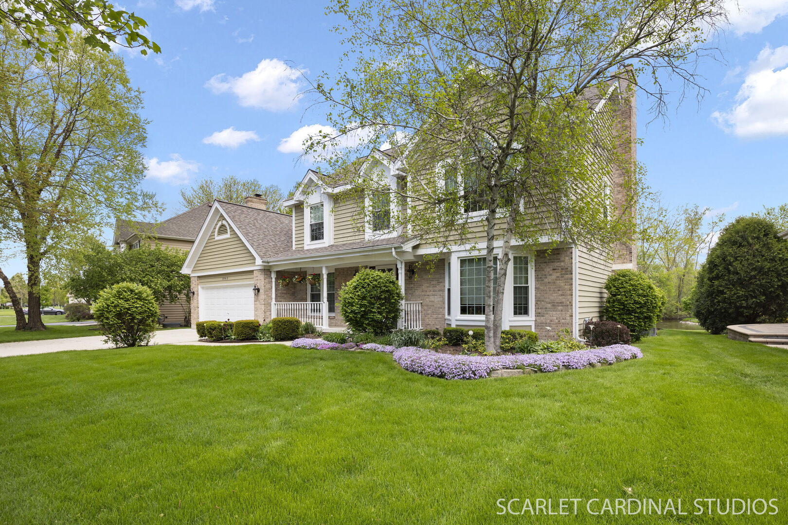 1063 Willow Creek Road, West Chicago, IL 60185