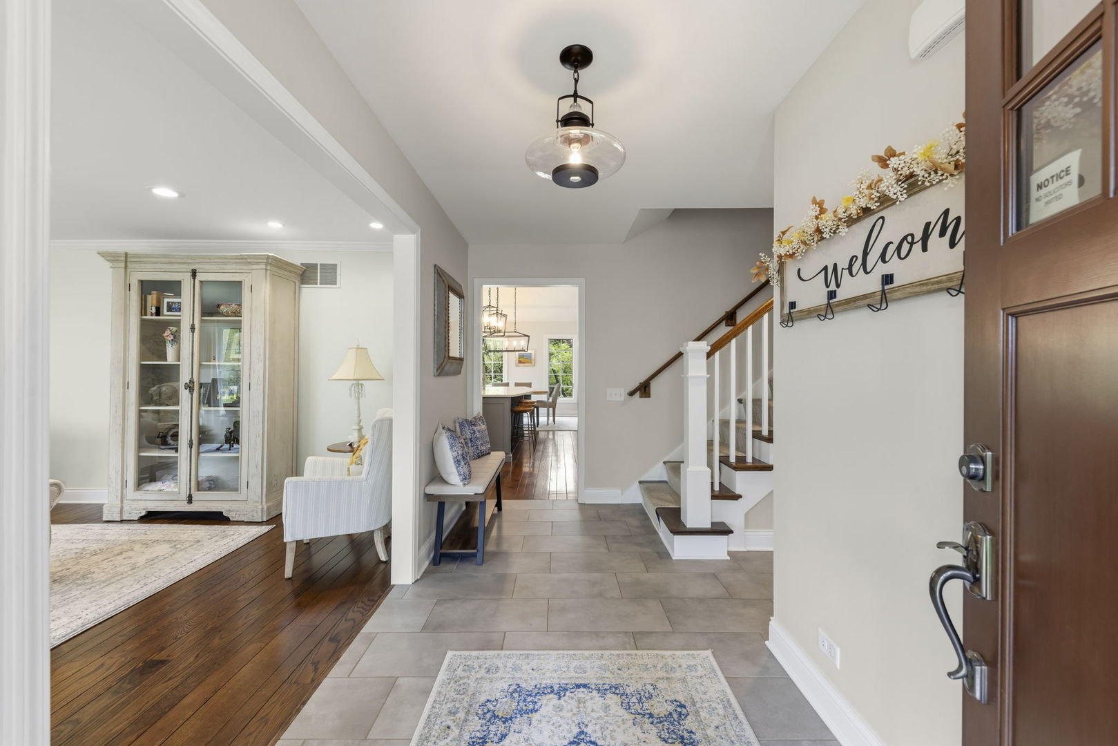 2125 Timbertrails Road, Lisle, IL 60532