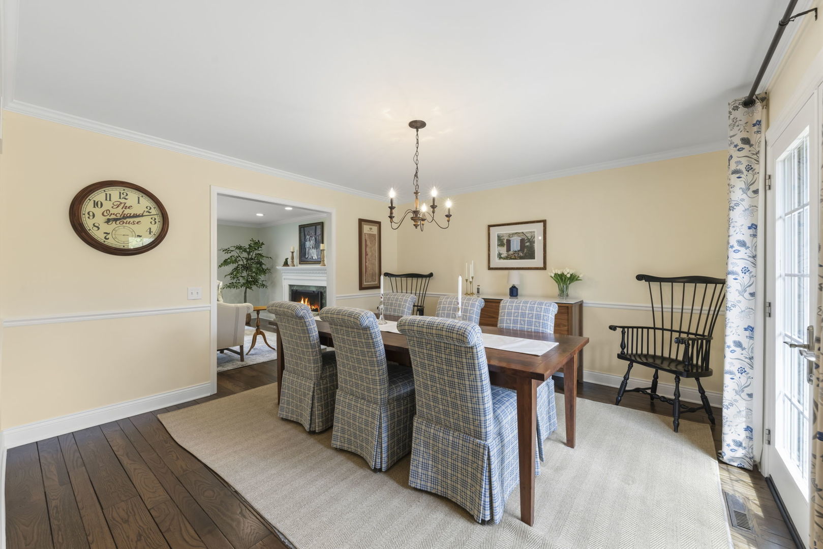 2125 Timbertrails Road, Lisle, IL 60532