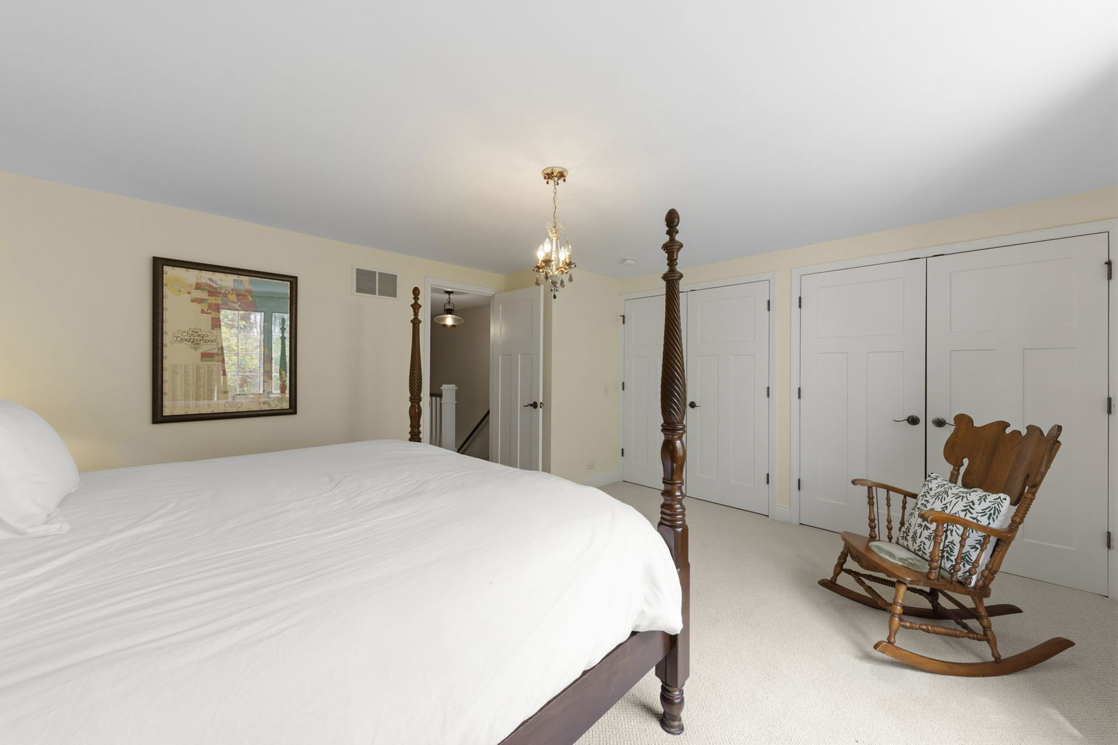 2125 Timbertrails Road, Lisle, IL 60532