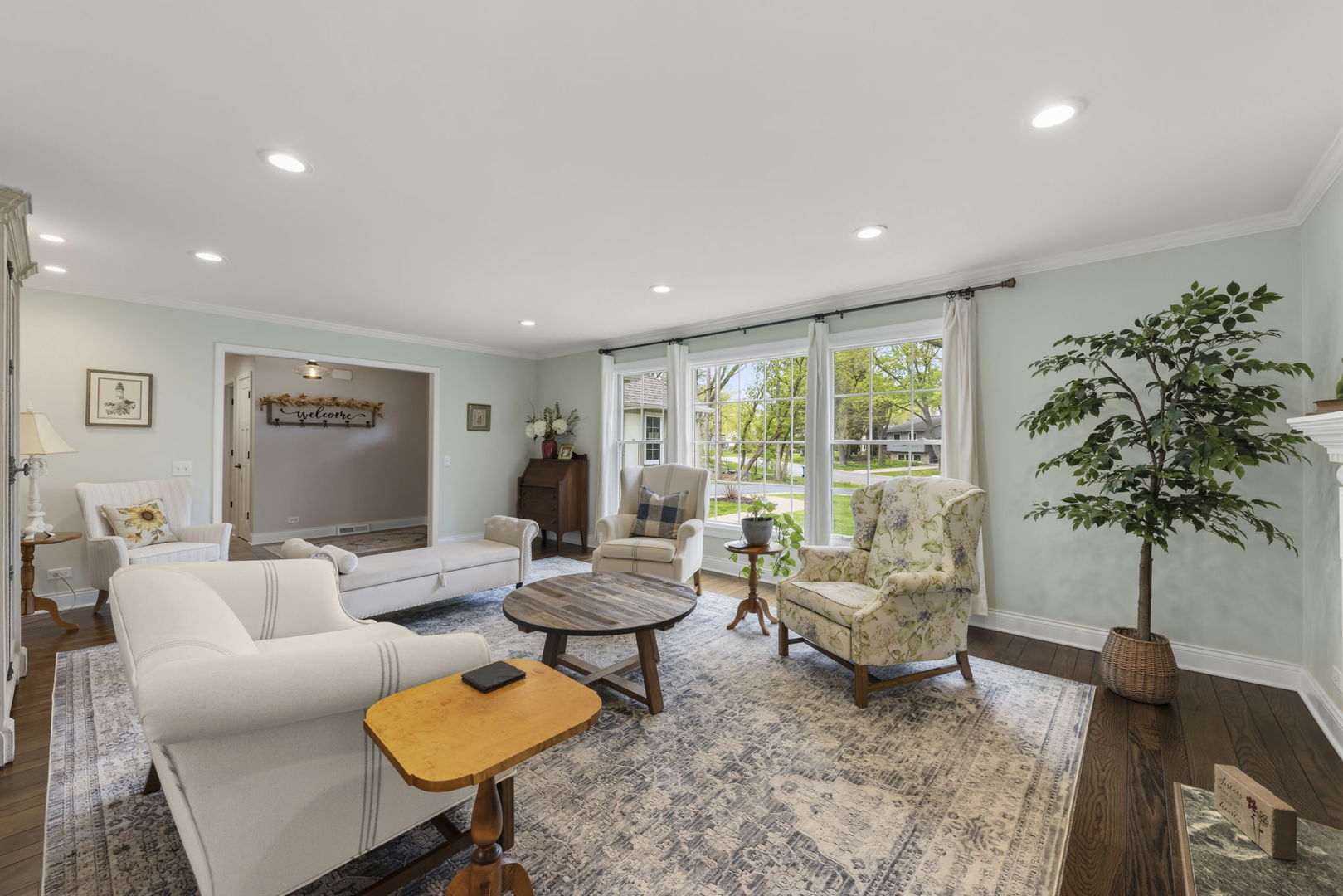 2125 Timbertrails Road, Lisle, IL 60532