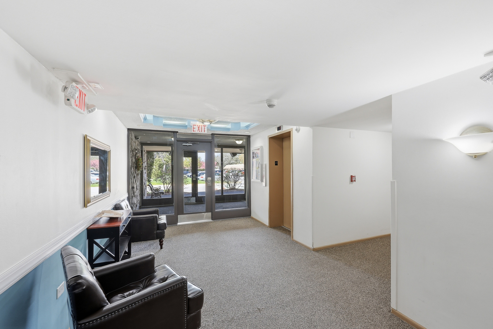 1216 S New Wilke Road #307, Arlington Heights, IL 60005