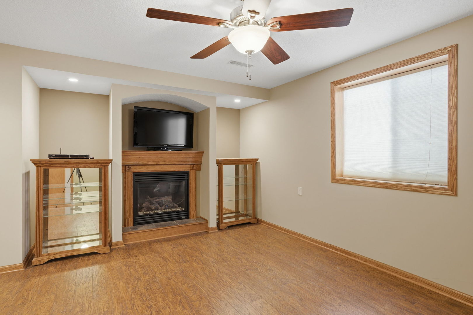 304 E Lauretta Street, Blue Grass, IA 52726