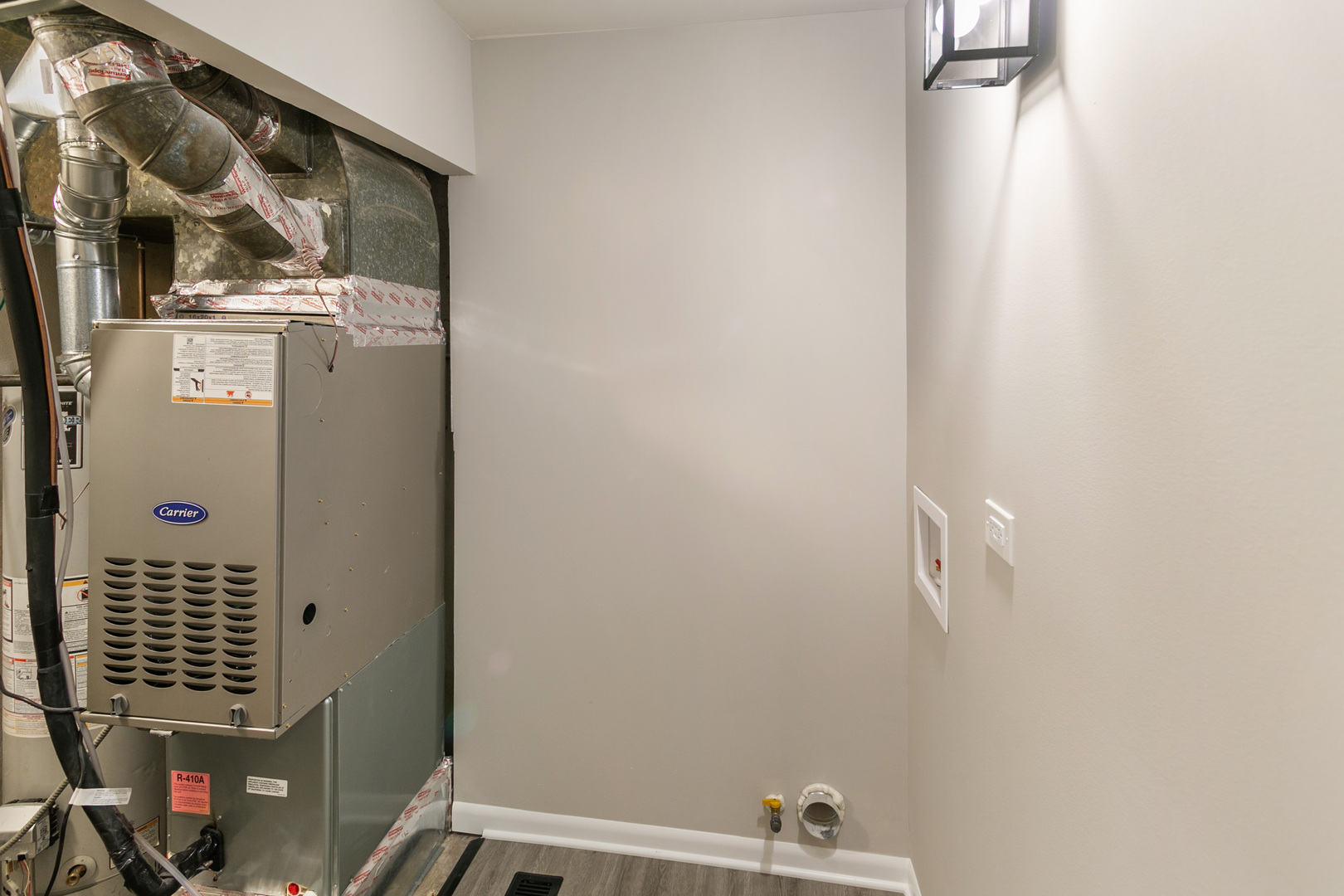 17303 Chicago Avenue, Lansing, IL 60438