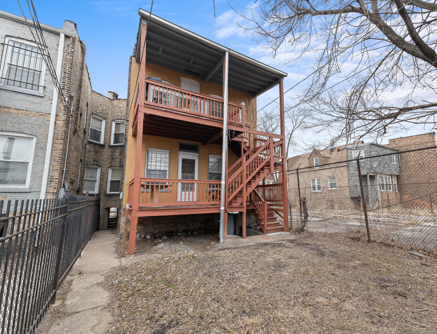 6523 S Evans Avenue, Chicago, IL 60637