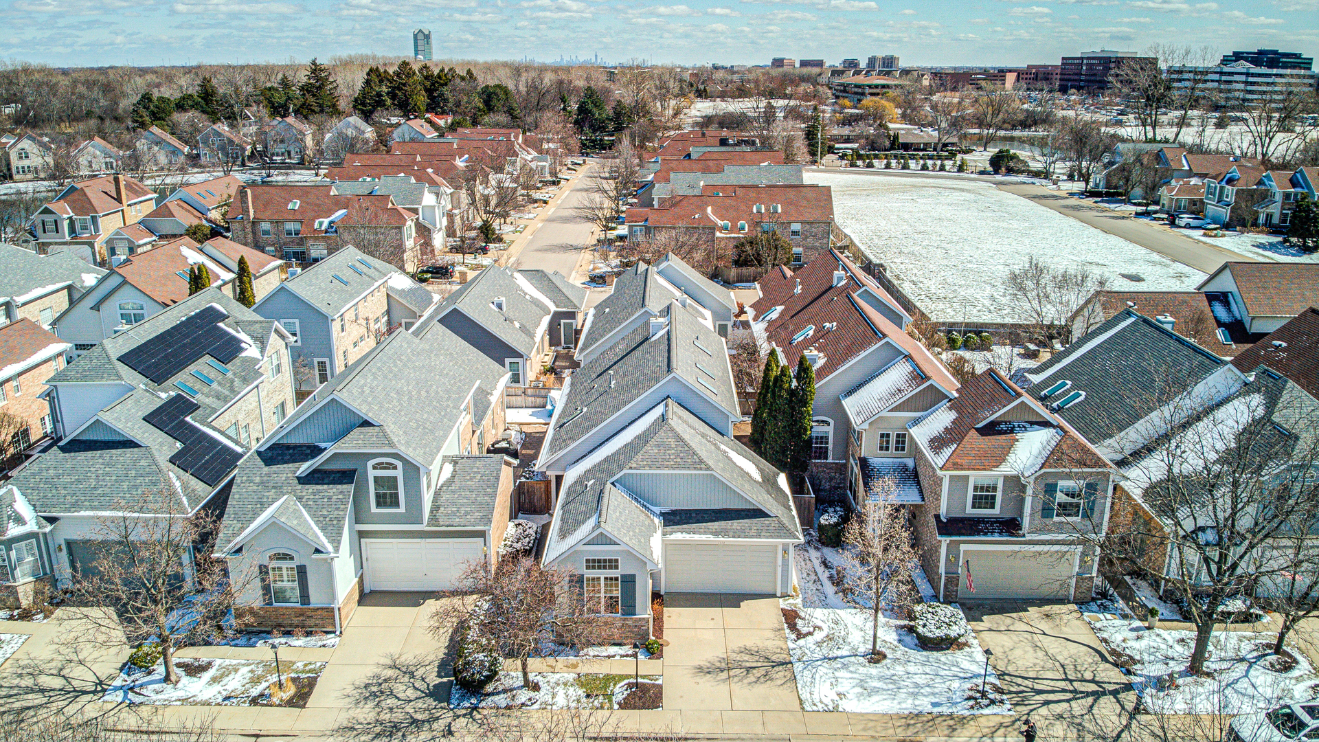 1713 Astor Avenue, Oakbrook Terrace, IL 60181