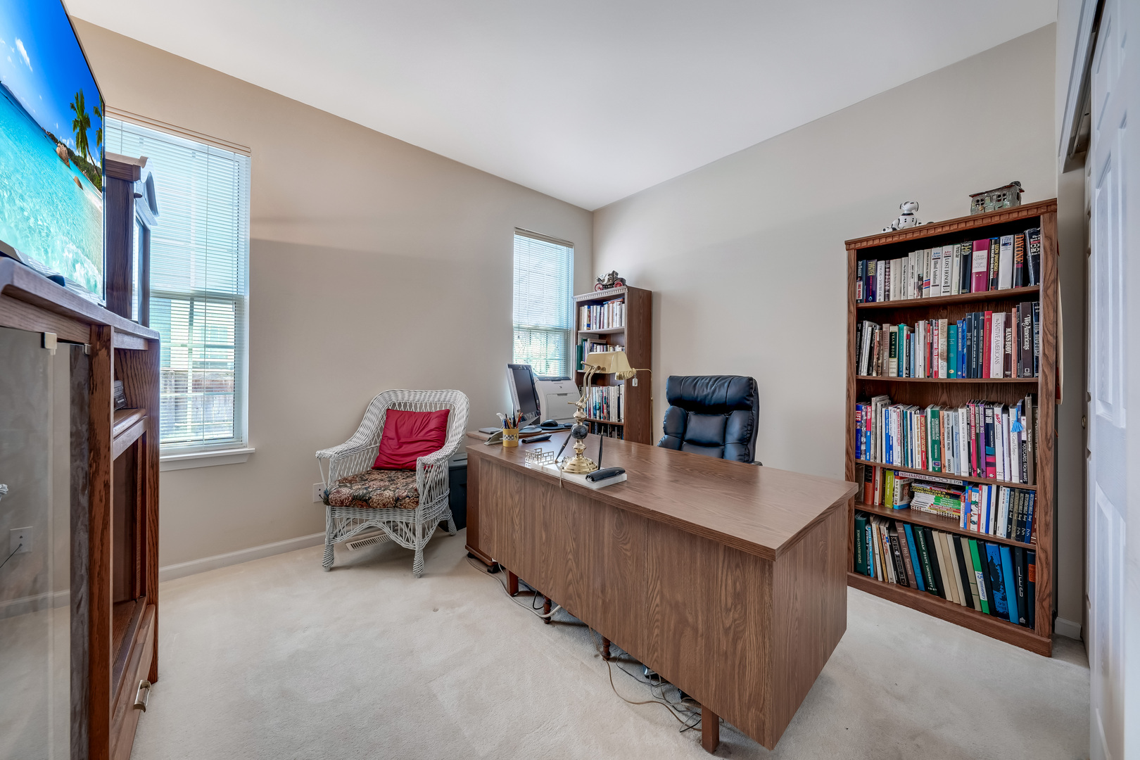 1713 Astor Avenue, Oakbrook Terrace, IL 60181