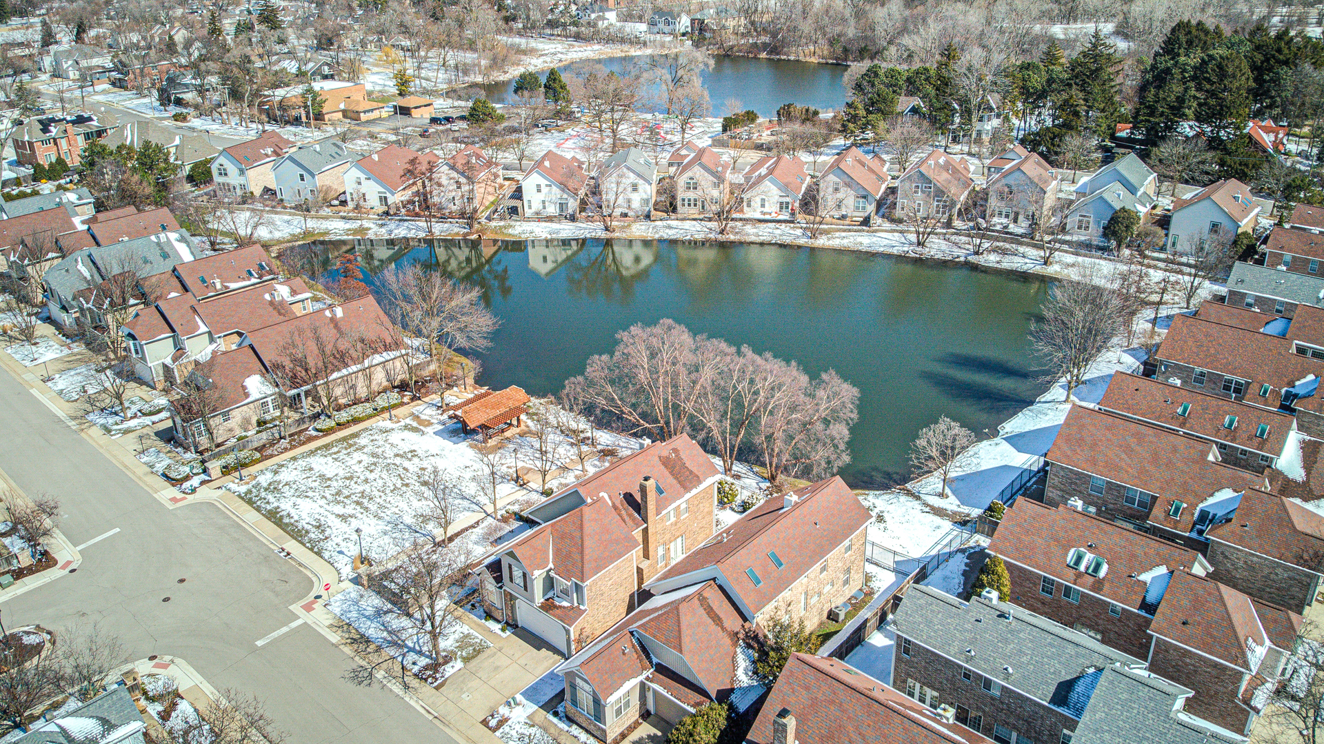 1713 Astor Avenue, Oakbrook Terrace, IL 60181