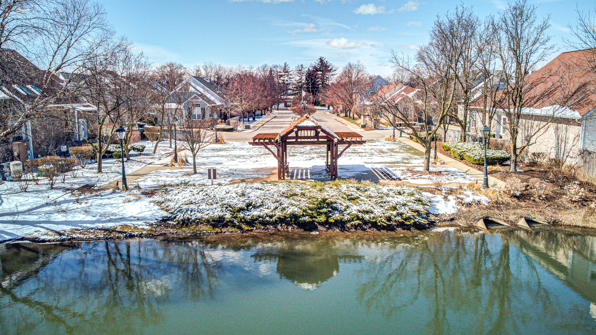 1713 Astor Avenue, Oakbrook Terrace, IL 60181