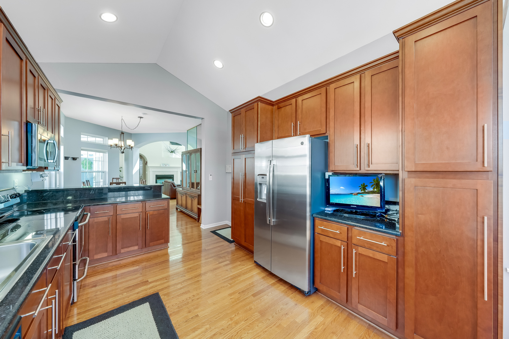 1713 Astor Avenue, Oakbrook Terrace, IL 60181