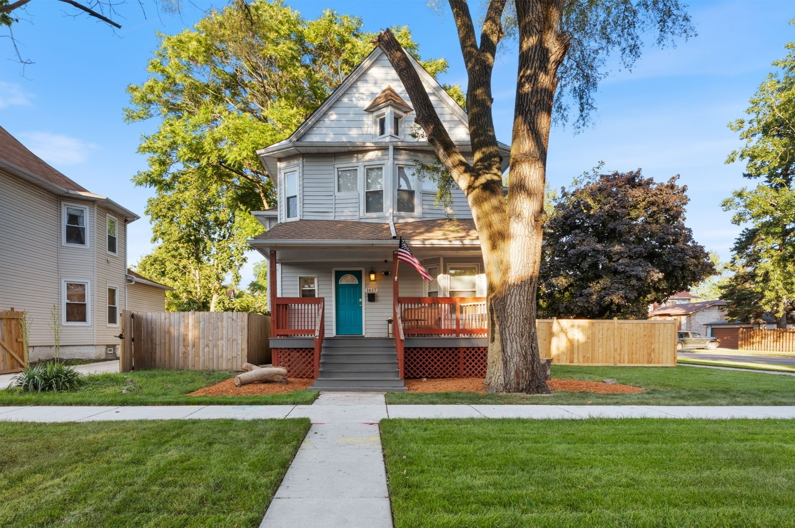 1617 S 4th Avenue, Maywood, IL 60153